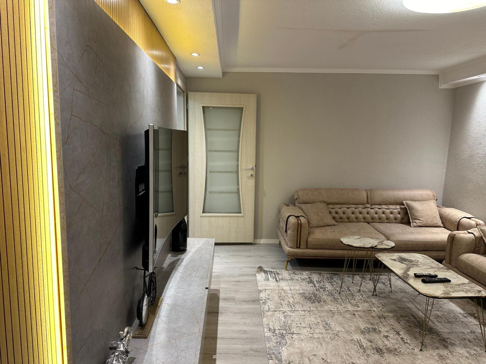 Skyline Apartment 2 Peje Bagian luar foto